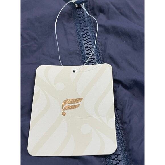 NWT Fabletics Deep Navy Womens oversized Windbreaker SM - Picture 3 of 10